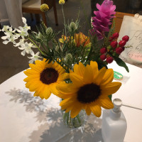 ゲストテーブル装花。