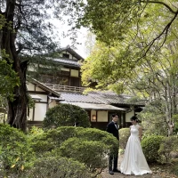 会場の庭です、緑が素敵。