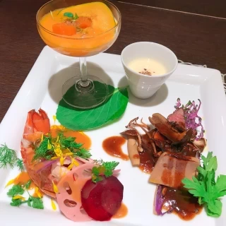 彩り美しい料理