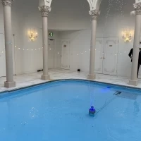 プール