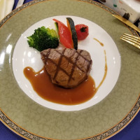 メインのお肉です。