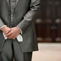 衣装も数多くの中から選択することができます