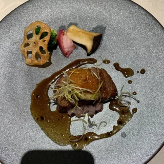お肉料理
