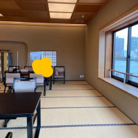 こちらのお部屋で相談会を行っていただきました。