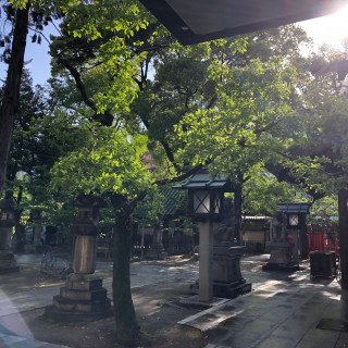 挙式会場である那古野神社の境内