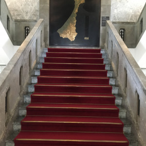 披露宴会場にむかう途中の階段です。写真スポットです。|584525さんのジャルダン ポール・ボキューズ（しいのき迎賓館内）の写真(1194762)