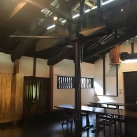 中位の会場