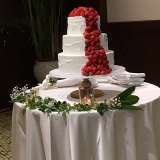 ウェディングケーキ