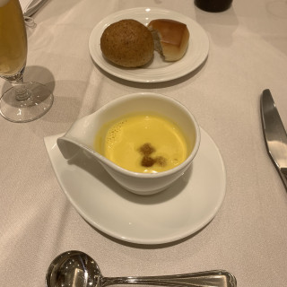 パンとスープ。