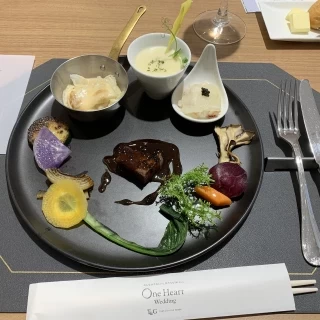 ワンプレートでだしていただにました