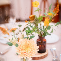 テーブルのお花。