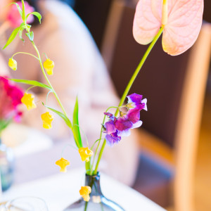 ゲストテーブル装花|585419さんのブラッスリー ポール・ボキューズ 銀座(ひらまつグループ)の写真(1368670)