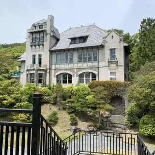 チャペルから見える西尾邸です。