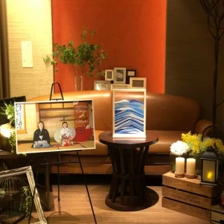ウェルカムボードと挙式で完成したサンドセレモニー。