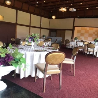 天井が高く落ち着いた雰囲気