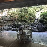 ここで参列者の方にはのんびり過ごしていただけます。