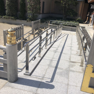 新潟護国神社ではスロープもあります。|585767さんの迎賓館TOKIWAの写真(1202329)