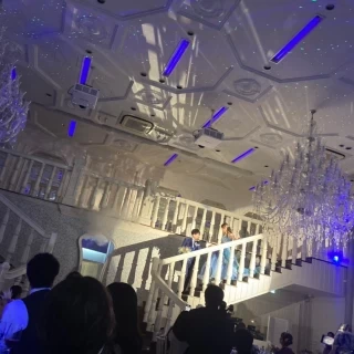 プラネタリウムの演出を利用してのお色直し後の再入場