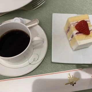ウェディングケーキも美味しかった