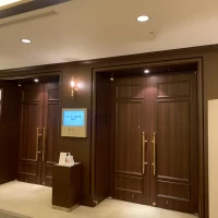 入り口綺麗