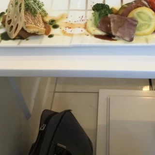 メイン料理の試食