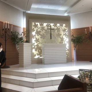 白を基調としたチャペル
