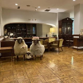挙式会場の前のロビーです。