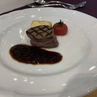 お肉料理