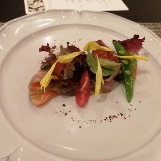 サーモンのマリネ(前菜)