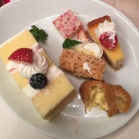デザートビュッフェおいしく頂きました