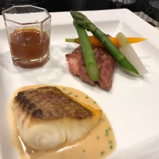 メイン料理。