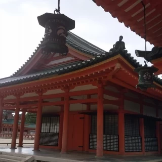 挙式会場。冷暖房完備だそうです。
