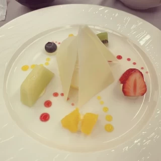 デザートがケーキではないところが珍しい