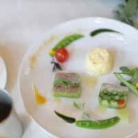 鮮魚と季節野菜のプレッセ　ムースブランシュ