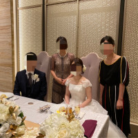 披露宴会場にて集合写真