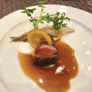フランスシャラン産鴨のロースト