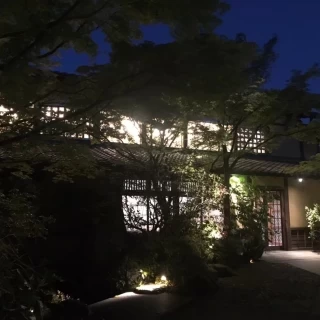 夜のチャペル