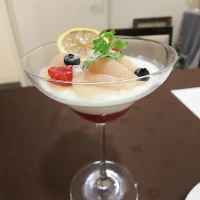 デザート 白桃のパンナコッタ