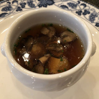 スープもありきたりでなくとても美味しいです