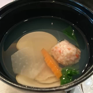 このお出汁が本当に丁寧でホッとするお味でした。