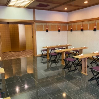 両家とも前を向くスタイル
