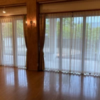 光が入るので披露宴は明るいです