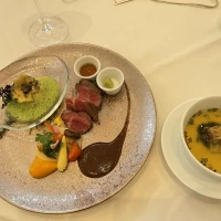 全部美味しいです！私の苦手なグリーンピースはエリンギに！