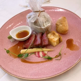 メインのお肉です