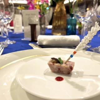新郎新婦入場前に一品食べられ良かった！