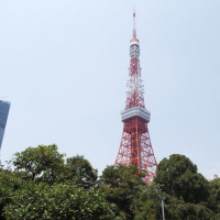 式場の外に見える東京タワー