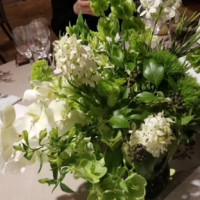 丸テーブルの装花