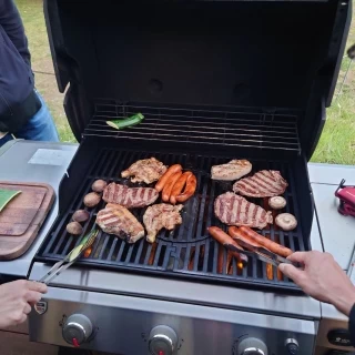 お子さん方も焼くのが楽しかったみたいです。