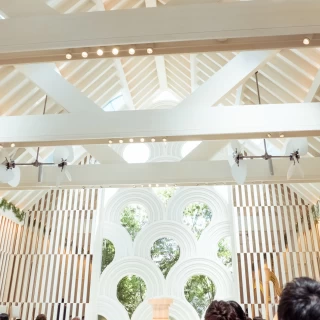 天井も高いです
