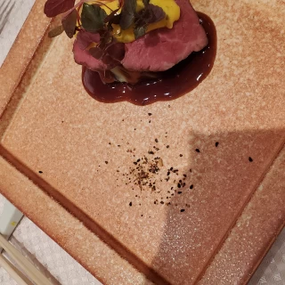 お肉料理